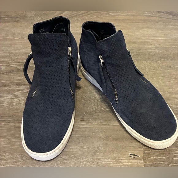 Navy Suede High-Top Sneakers with Double Zippers main image 2